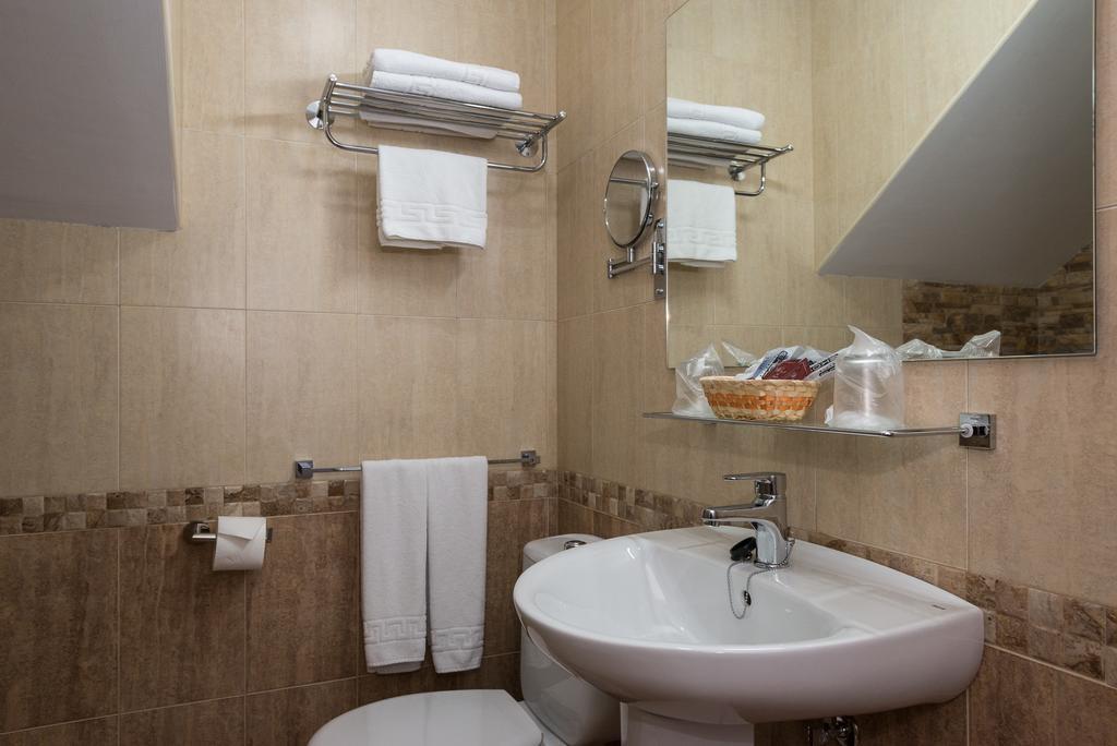 Hotel H. Ciudad De Lepe Zewnętrze zdjęcie